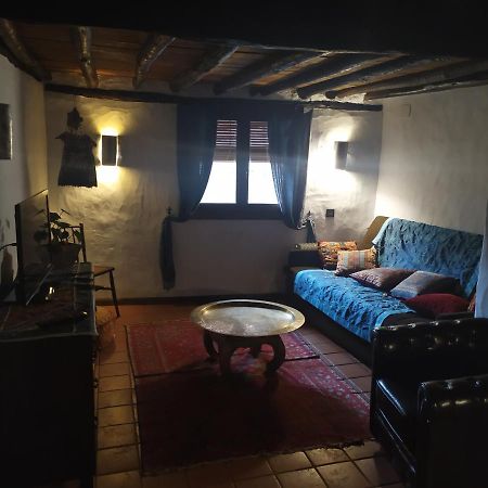 Apartamento Al-Vivaque Miranda del Castanar Ngoại thất bức ảnh